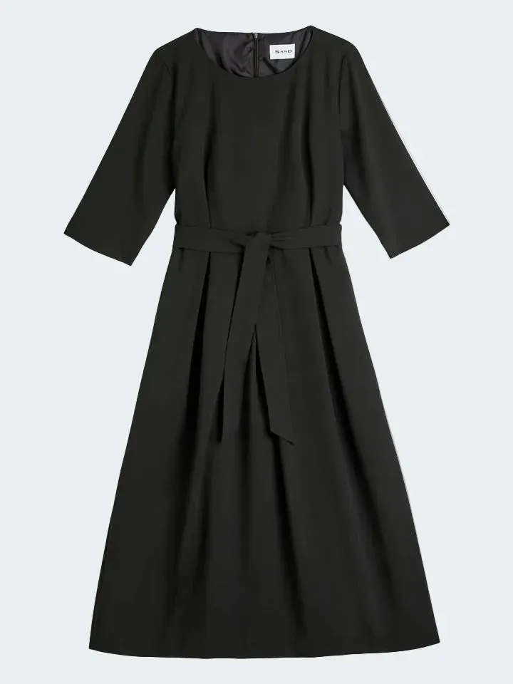 Sand Menswear Mana Dress abito nero con cintura